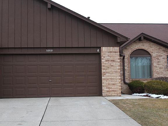 2nd image of 38531 Sycamore Meadow Dr