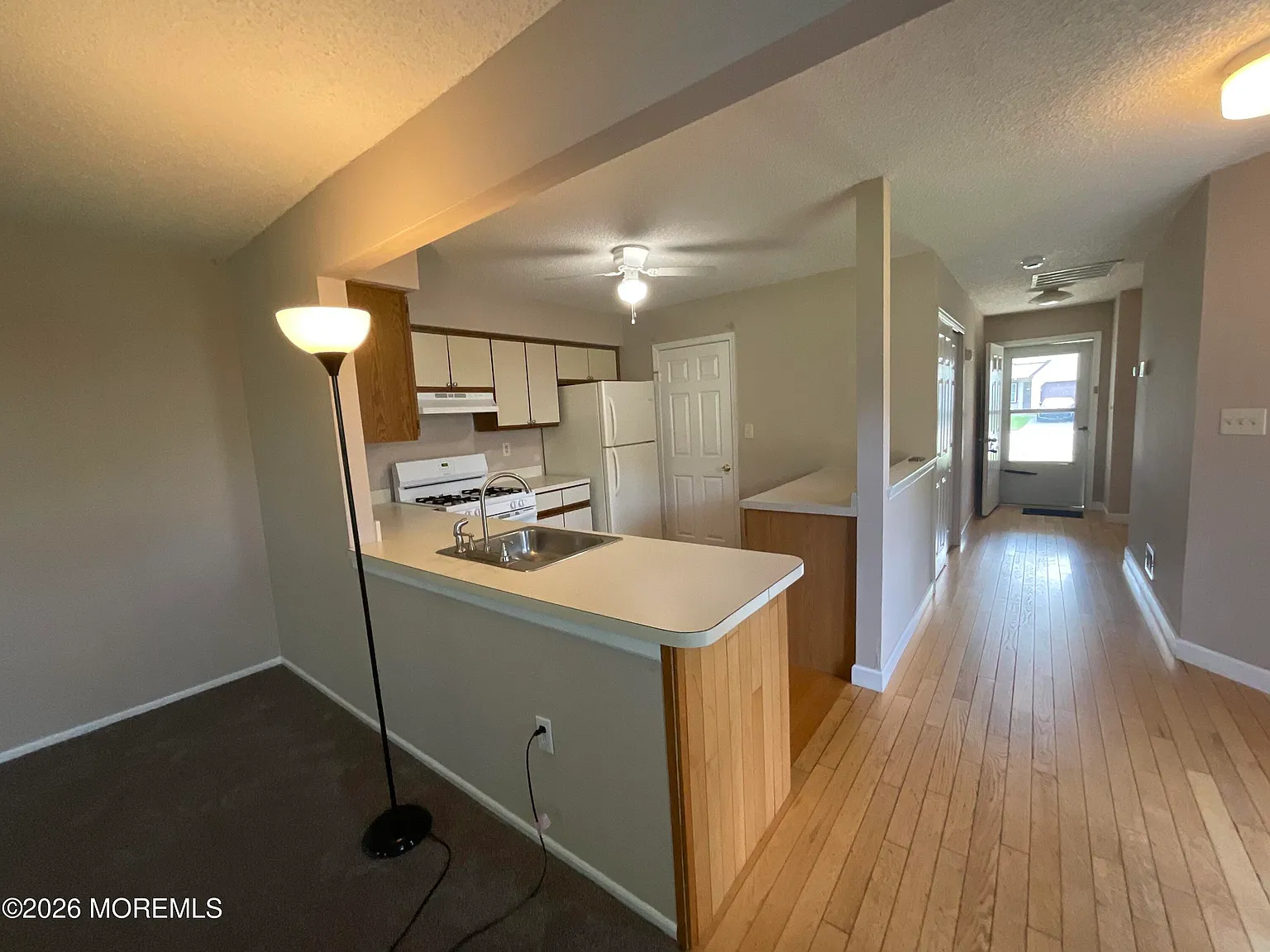 2 bed, $2,650 — Photo 3