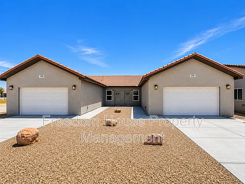 1701 Sycamore Ave #A Photo 1