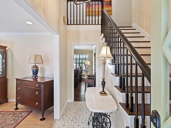 4th image of 2623 Surrey Wood Dr