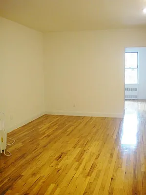 Rented by Sandra Greer Real Estate | media 22