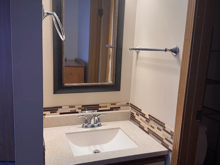 700 N Adelaide St #118 — Photo 18