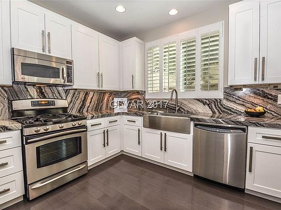 4th image of 10115 Lexington Pines Ave
