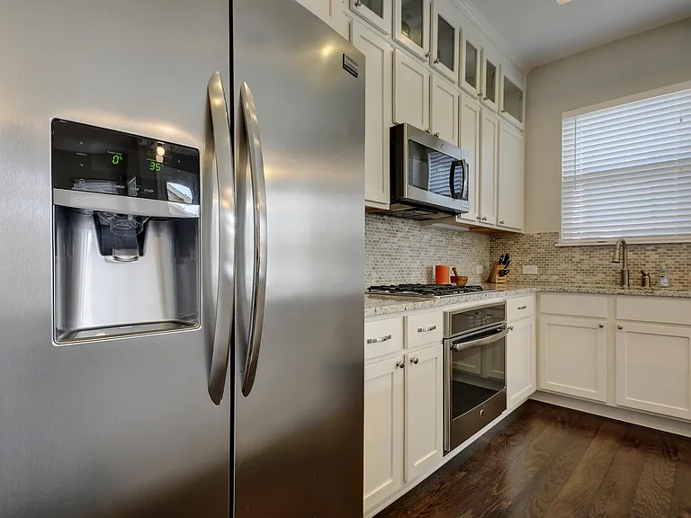 912 Sugaree Ave — Photo 1