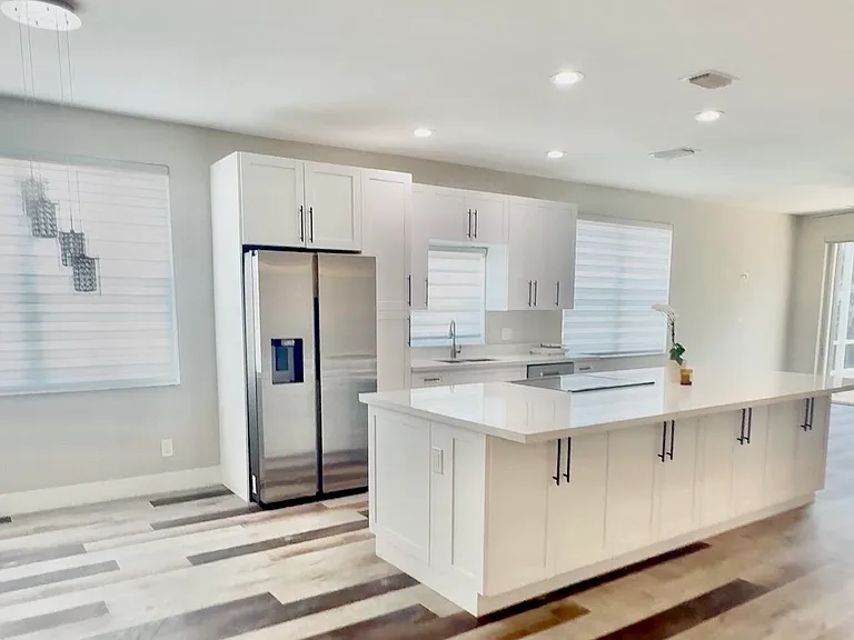 4907 Pelican Mnr — Photo 18