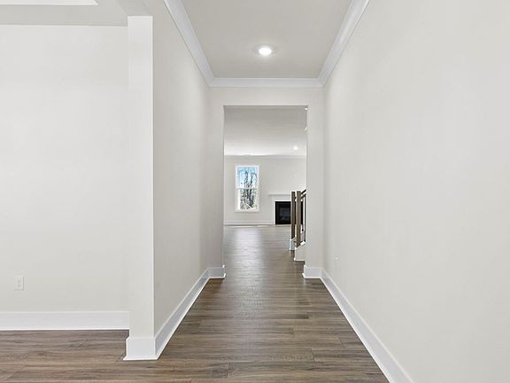 4th image of 110 Archer Dr