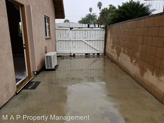 3rd image of 584 Ferrero Ln
