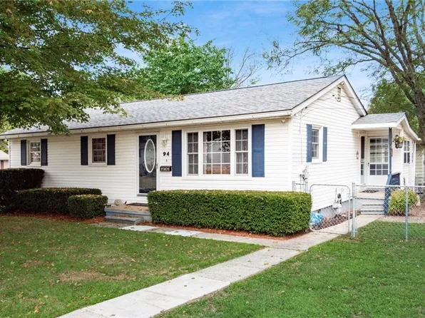 94 Thornberry St, Roseville, OH 43777