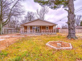 1477 W Homestead Dr, Boonville, IN 47601