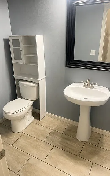 1532 Bath Ave — Photo 6