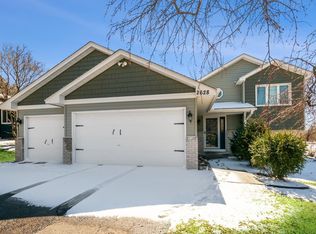 2628 Copper Cliff Trl, Woodbury, MN 55125