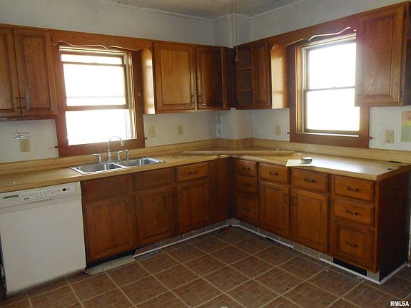 4th image of 1644 W Lombard St