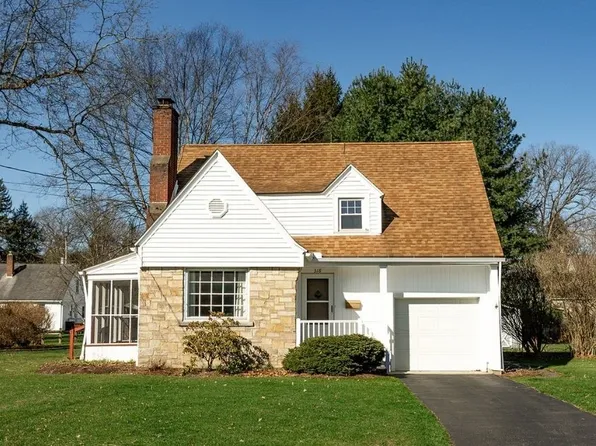 318 Garden Ave, Grove City, PA 16127