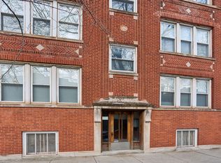 3718 W Cullom Ave #2, Chicago, IL 60618