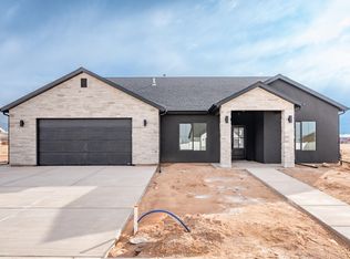 878 E Winchester Dr, Enoch, UT 84721