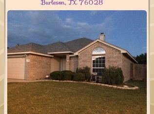 607 Meadowbrook Dr, Burleson, TX 76028