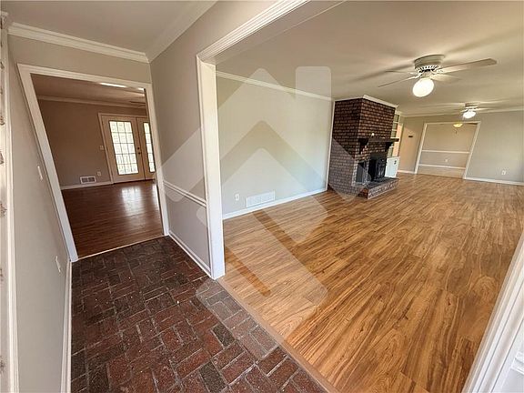 5th image of 3670 Gravitt Rd