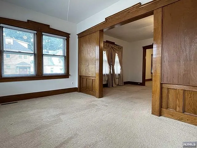 2 bed, 950 sqft, $2,400 — Photo 4