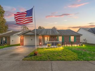 257 Holly Ln, Paris, KY 40361