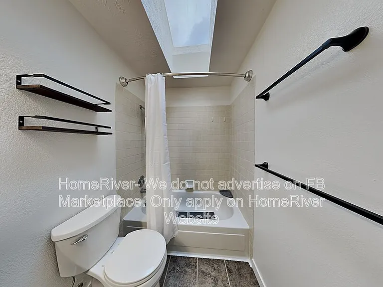 14611 E 13th Ave — Photo 15