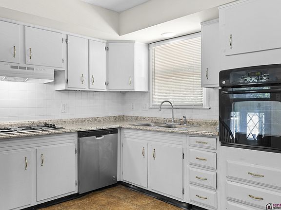 3rd image of 3330 Tisdale Dr