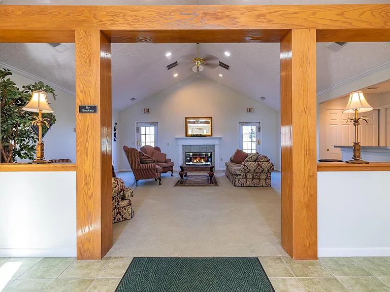 4465 Burbank Rd #7C — Photo 8