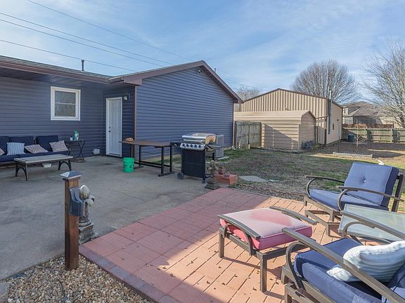 2nd image of 2977 Jerrald Dr
