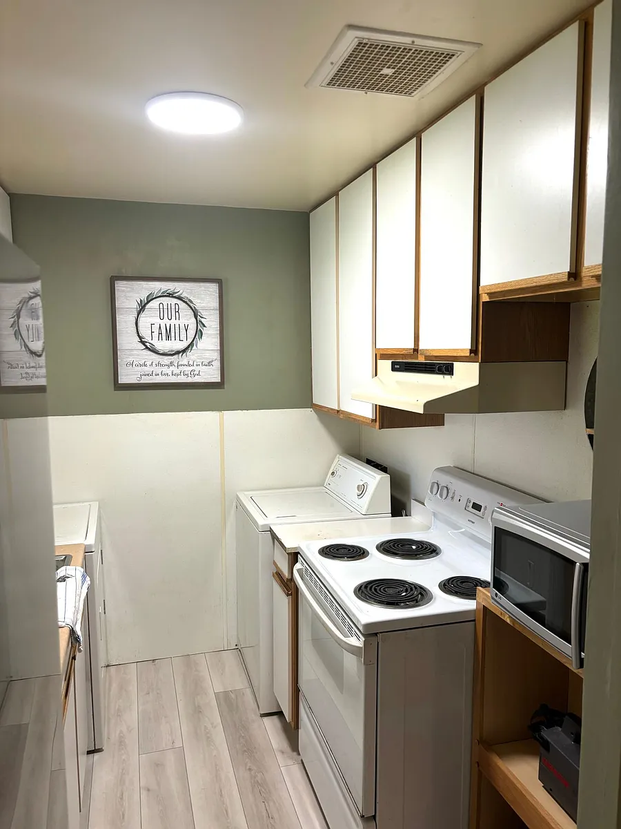 Building Photo - 4401 Highline Pl