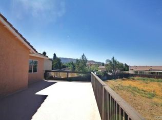 10986 Yunis Ct, Yucaipa, CA 92399
