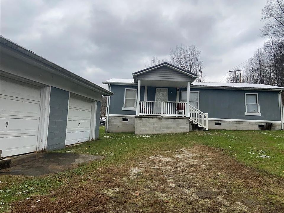 1st image of 8 Fairchild Ln
