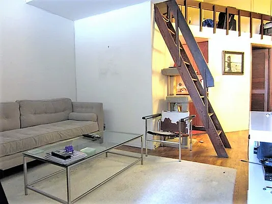 Rented by City Connections Realty | media 15