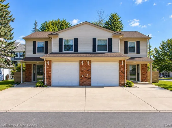 5904 Niles Dr, Troy, MI 48098