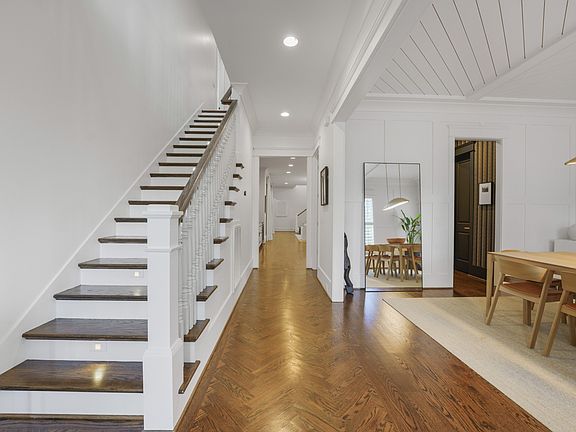 3rd image of 3621 Woodmont Blvd