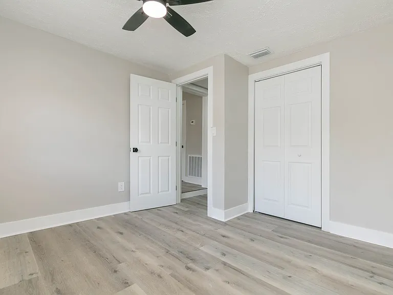 2600 52nd Ave N #A — Photo 11