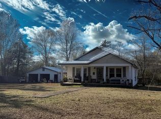 826 Blackmur Dr, Water Valley, MS 38965
