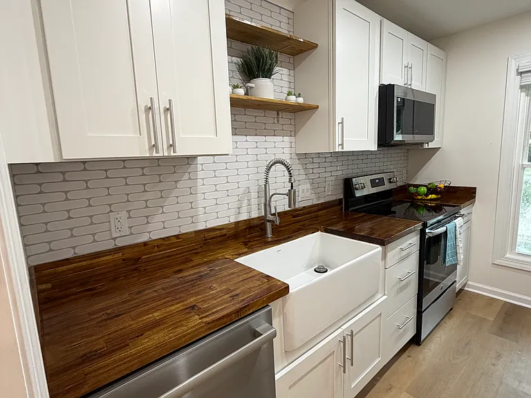 2495 Realm St — Photo 4