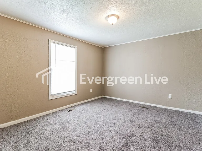 3500 Boyd St — Photo 11