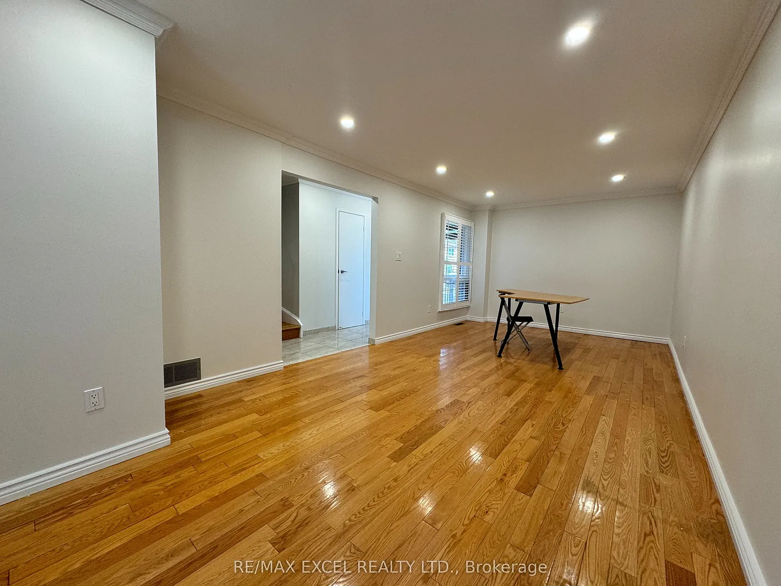 5 bed, $3,500 — Photo 2