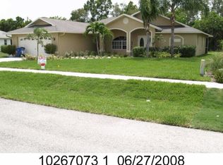 9415 Crocus Ct, Fort Myers, FL 33967