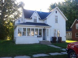 316 Euclid Ave APT 3, Alma, MI 48801
