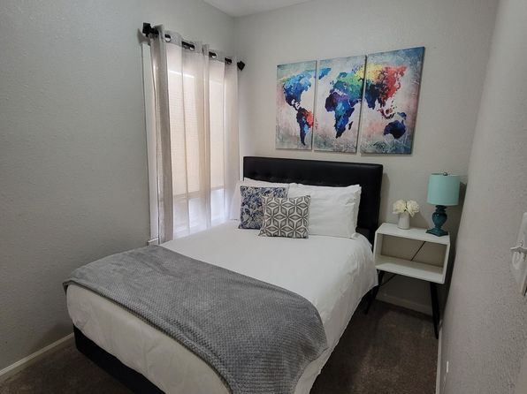 1023 W Woodlawn Ave #2