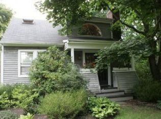 20 Locust Rd, Brookhaven, NY 11719