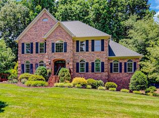 572 Doe Run Dr, Kernersville, NC 27284