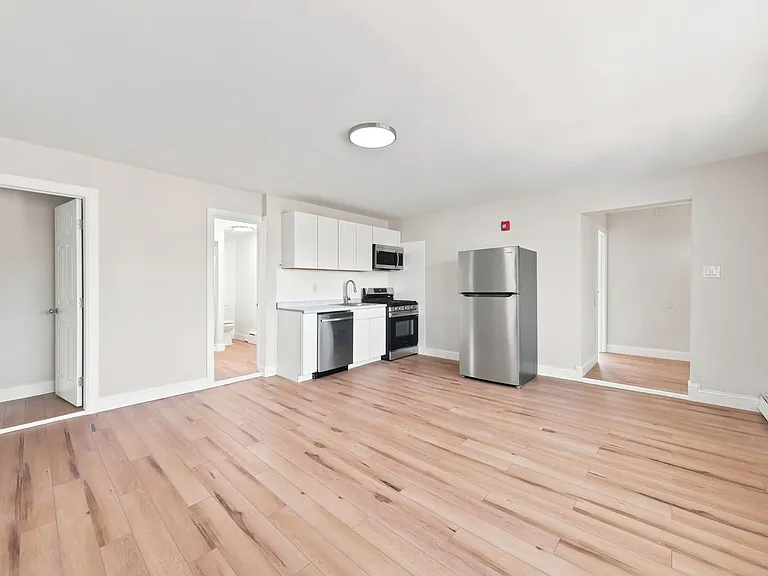 805 W New York Ave — Photo 6