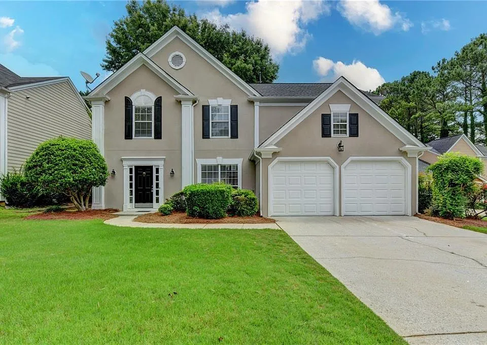 340 Waddington Trl