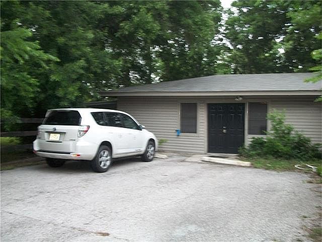 1st image of 6006 Eureka Dr
