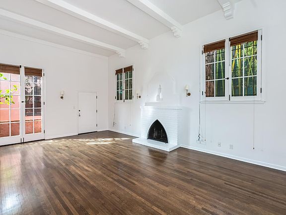 3rd image of 1903 Orchid Ave #1901-1/2