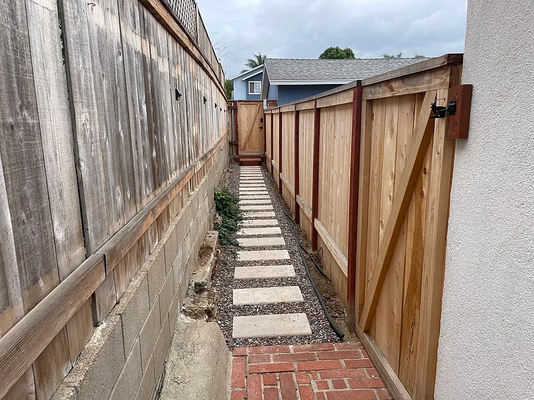 5688 Marne Ave — Photo 4