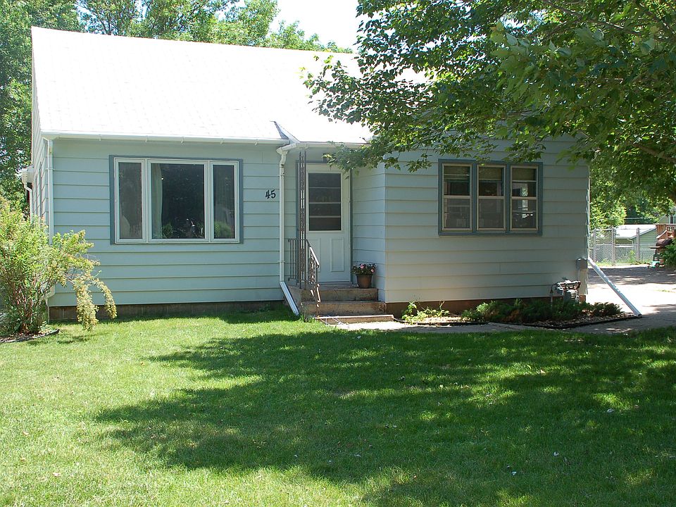 1st image of 45 Rose Ave S