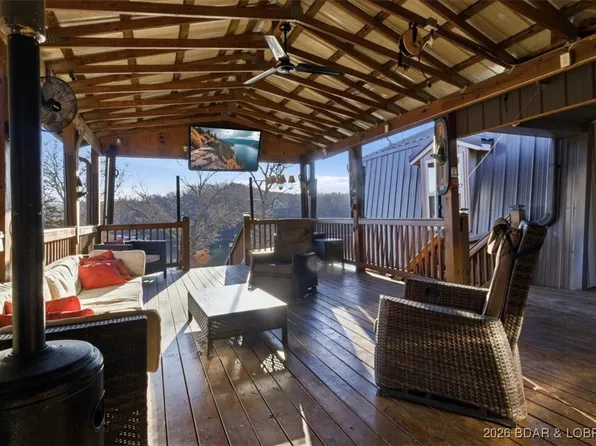 411 Nichol Rd, Edwards, MO 65326